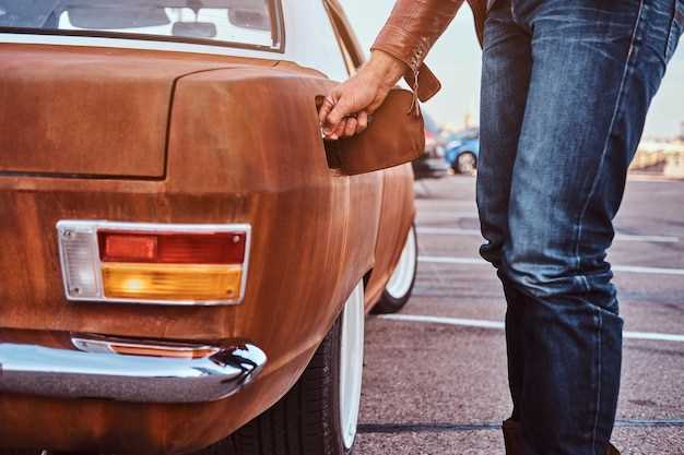 Finding Specialized Insurance Providers for Classic Vehicles