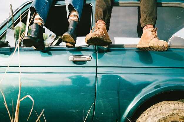 Choosing the Perfect Classic Cars for Your Adventure